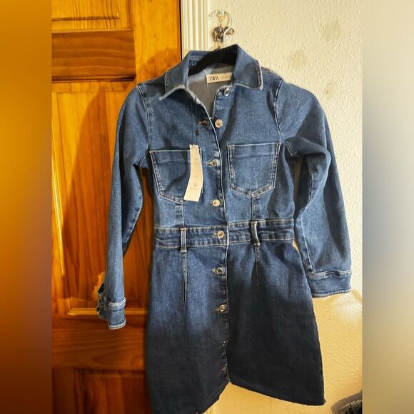ZARA BLUE Collared Halter Short Denim Dress With Patch Pockets Small NWT - Picture 1 of 3